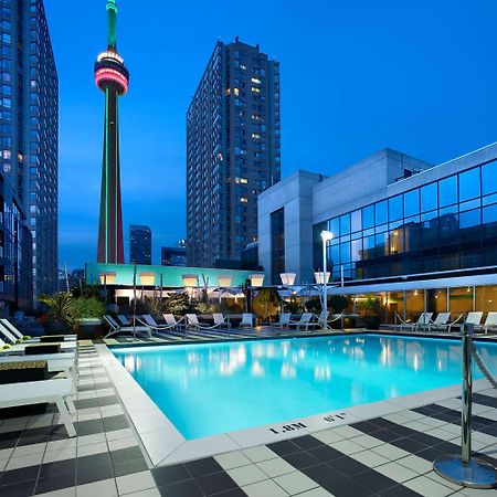 Radisson Blu Toronto Downtown Hotel Exterior photo