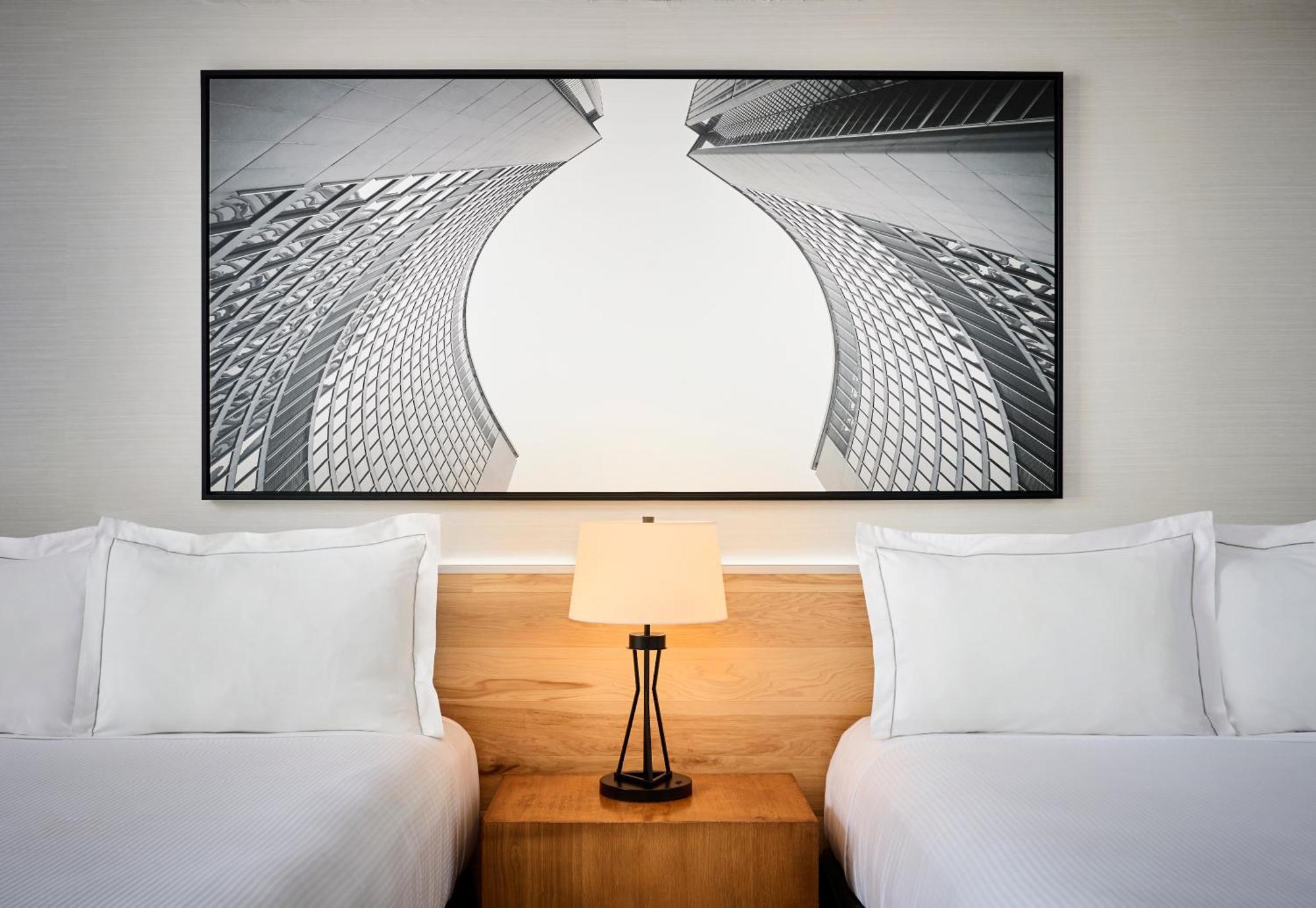 Radisson Blu Toronto Downtown Hotel Exterior photo