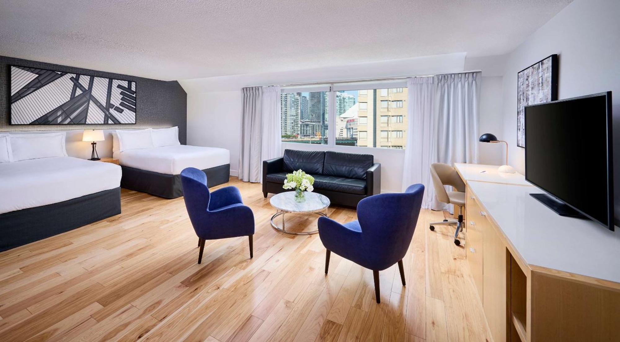 Radisson Blu Toronto Downtown Hotel Exterior photo